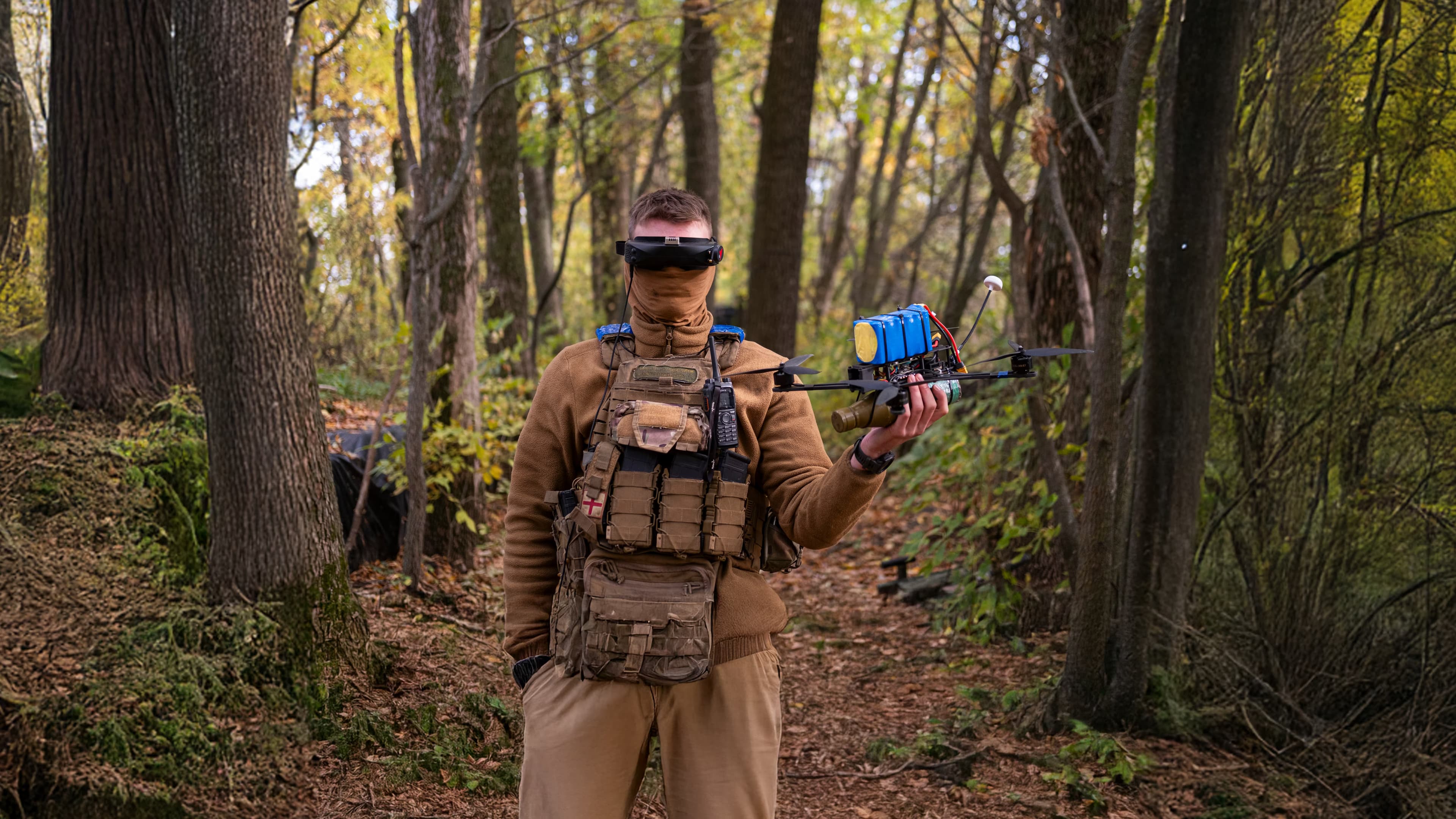 Оператор FPV дронів